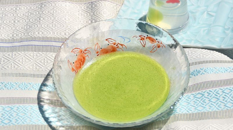 Cool and Refreshing: Summer Matcha in a Glass Bowl