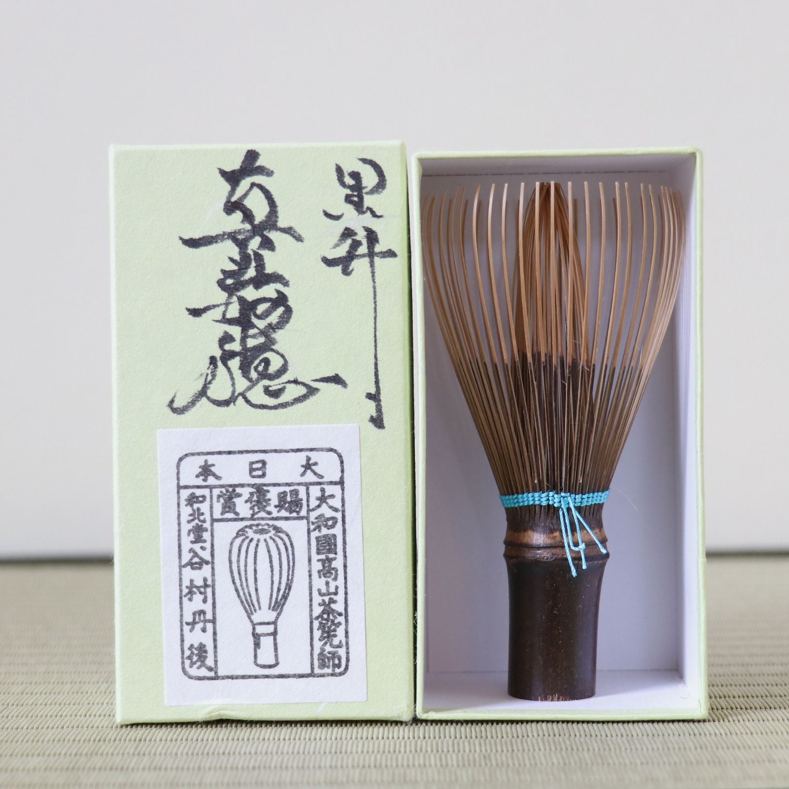 Shinkazuho Black Bamboo Whisk (Blue thread) Tango Tanimura – Nara
