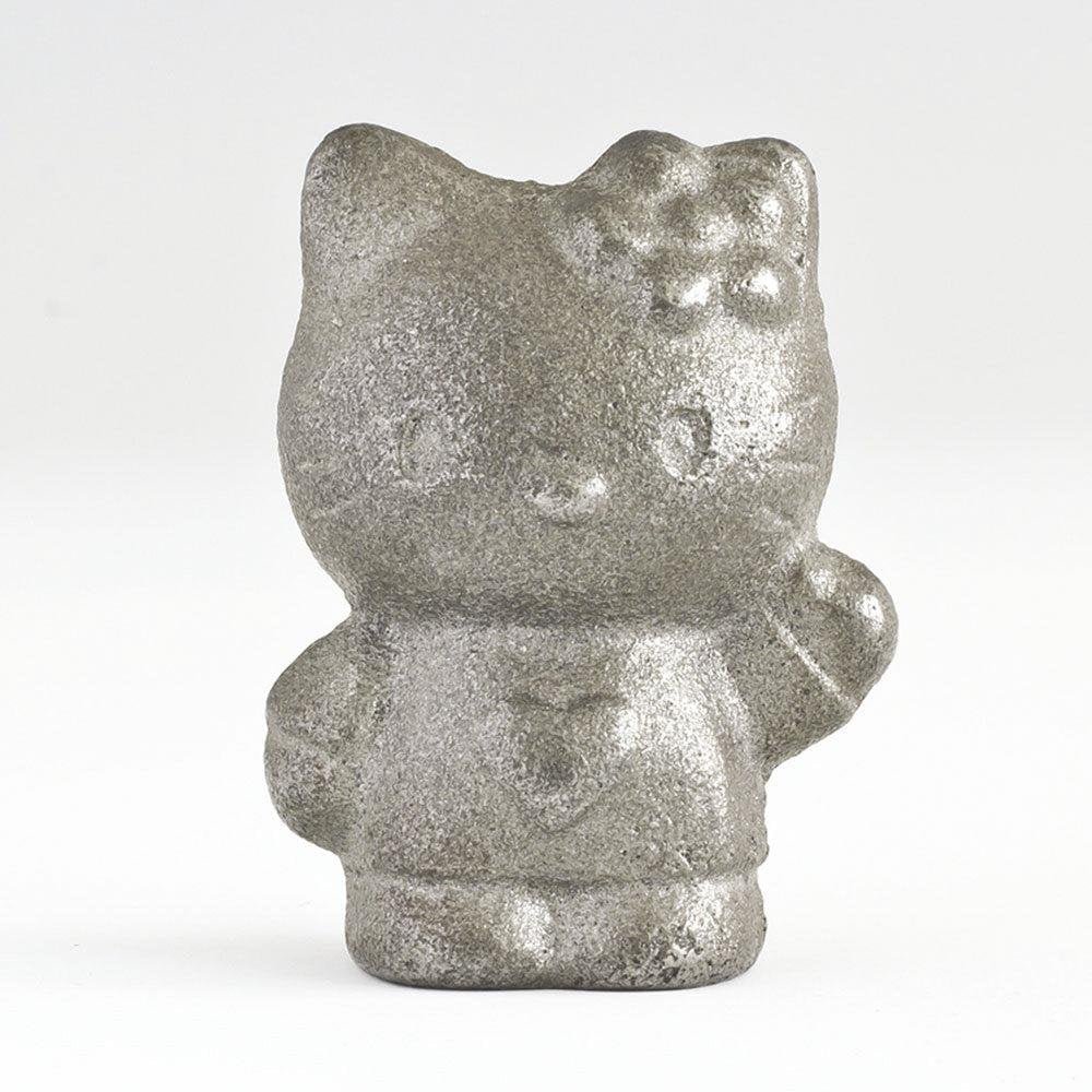 Nambu Ironware Iron Ball Tetsutama – Hello Kitty Design (Iron