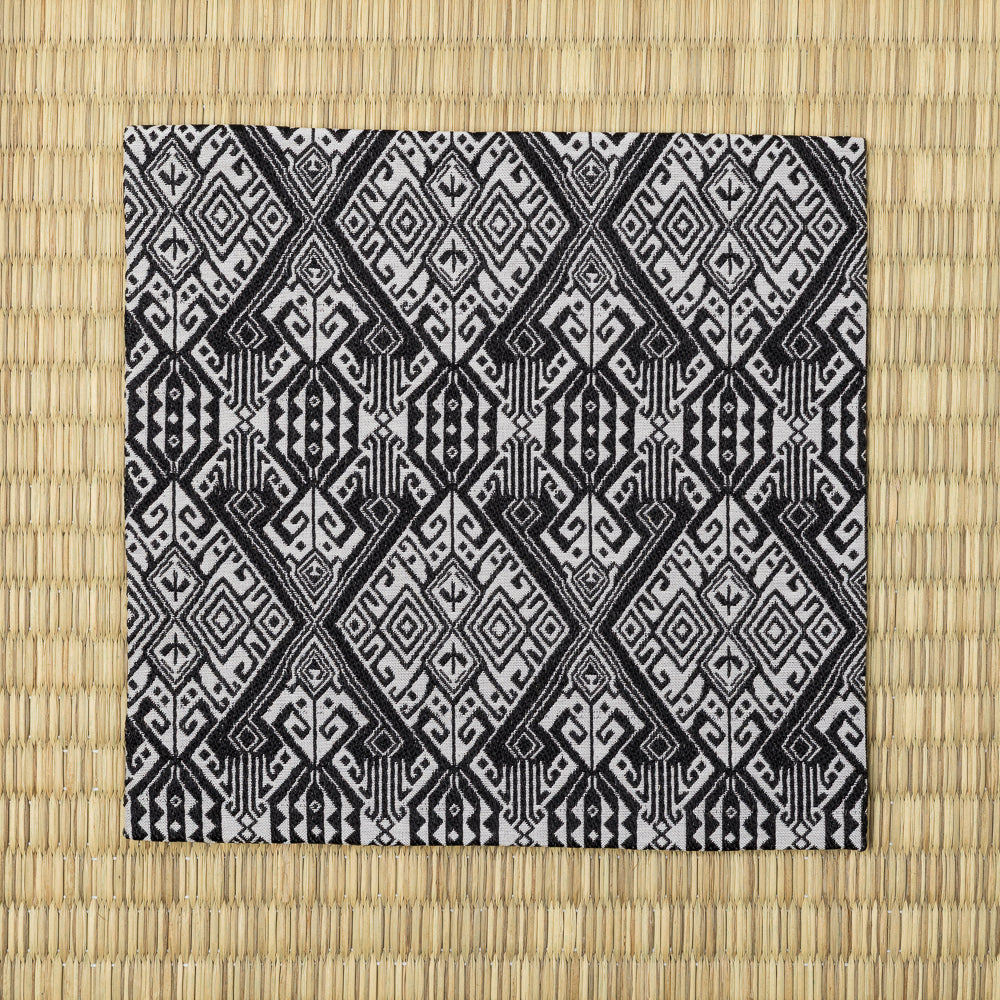 Full view of the Oranda Futsu Momen Kobukusa displaying its traditional monochrome geometric pattern woven in Nishijin silk.